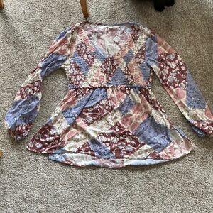 Pastel, Multicolored, V neck, bell sleeved Pheasant Blouse 👚